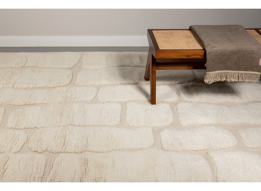 Carpet 'Askanian' Shapes - Ivory