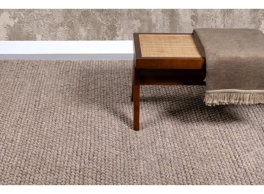 Sample 38x38 cm Carpet: 'Xenia' - Ash Brown