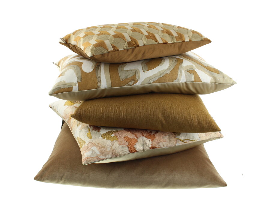 Decorative cushion Sohalla Exclusive Mustard