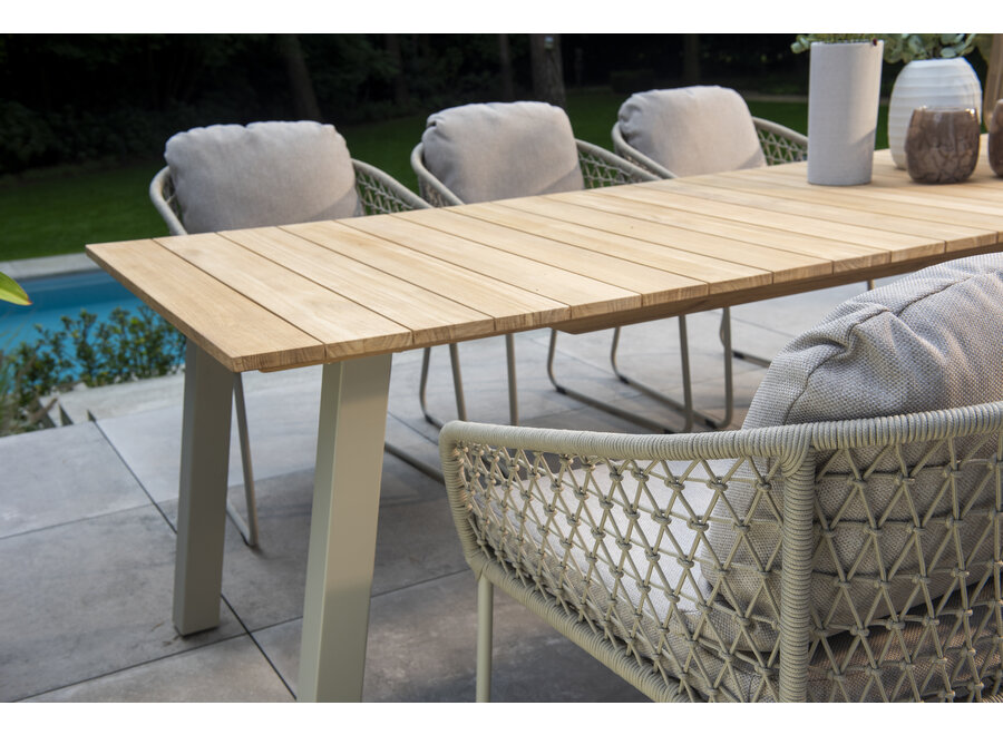 Dining table 'Muro' - Salix/Teak