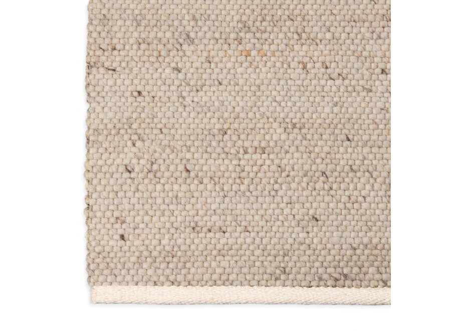 Sample 38x38 cm Carpet: 'Vesper' - Ivory White