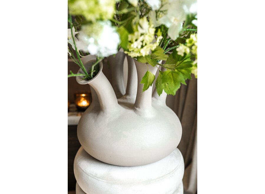 Horn vase '7 mouth' Sand