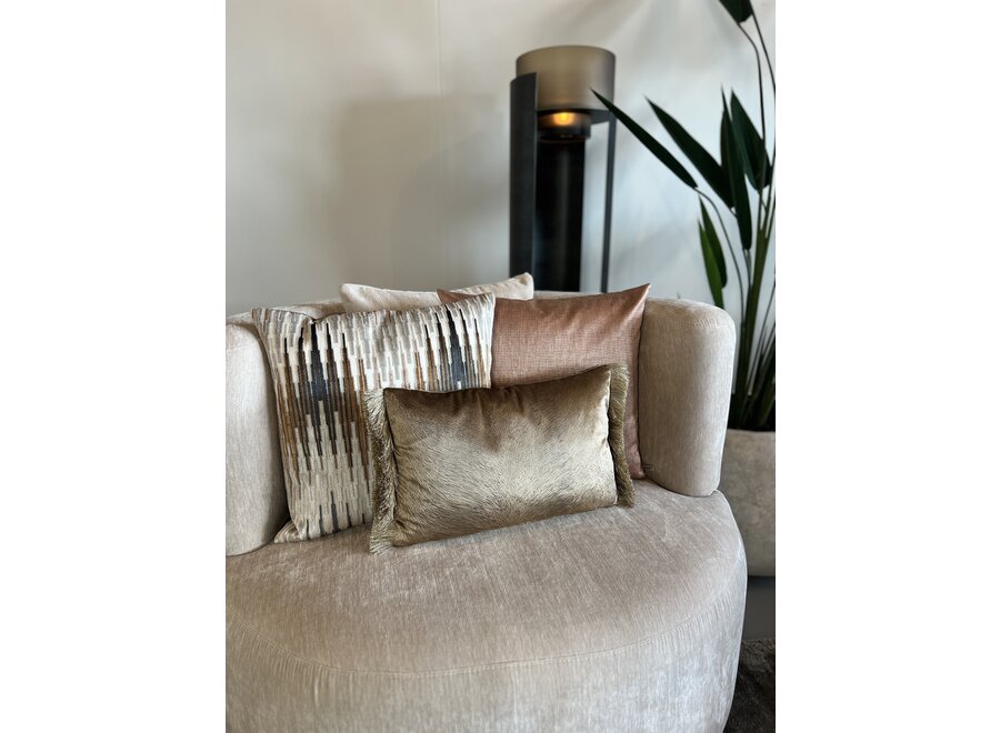 Sierkussen Perla Camel + Fringe Gold