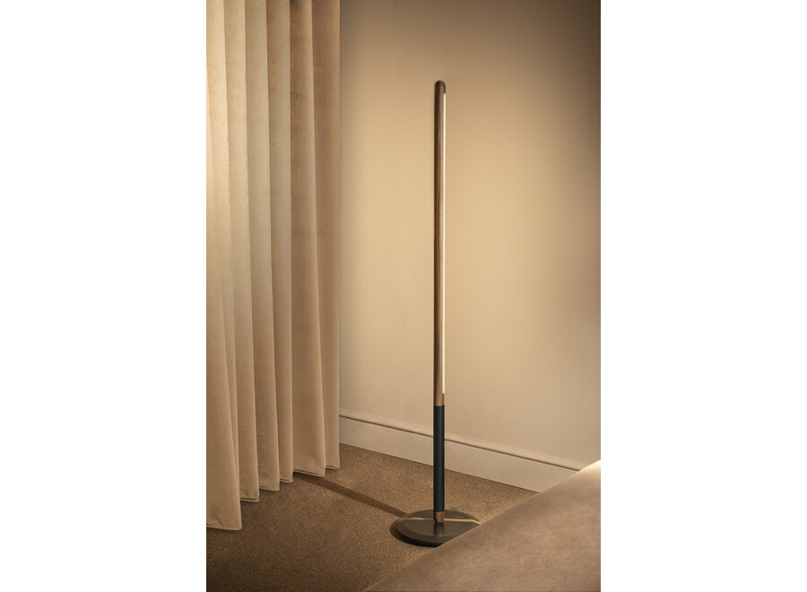 Stehleuchte 'LINEA UNO' - Walnut/Graphite/Sahara Noir Marble