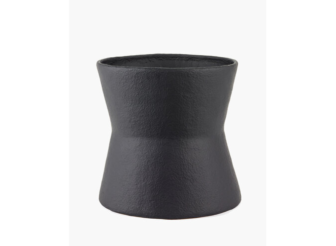 Marie Michielssen - Construct Planter 01 - S - Black