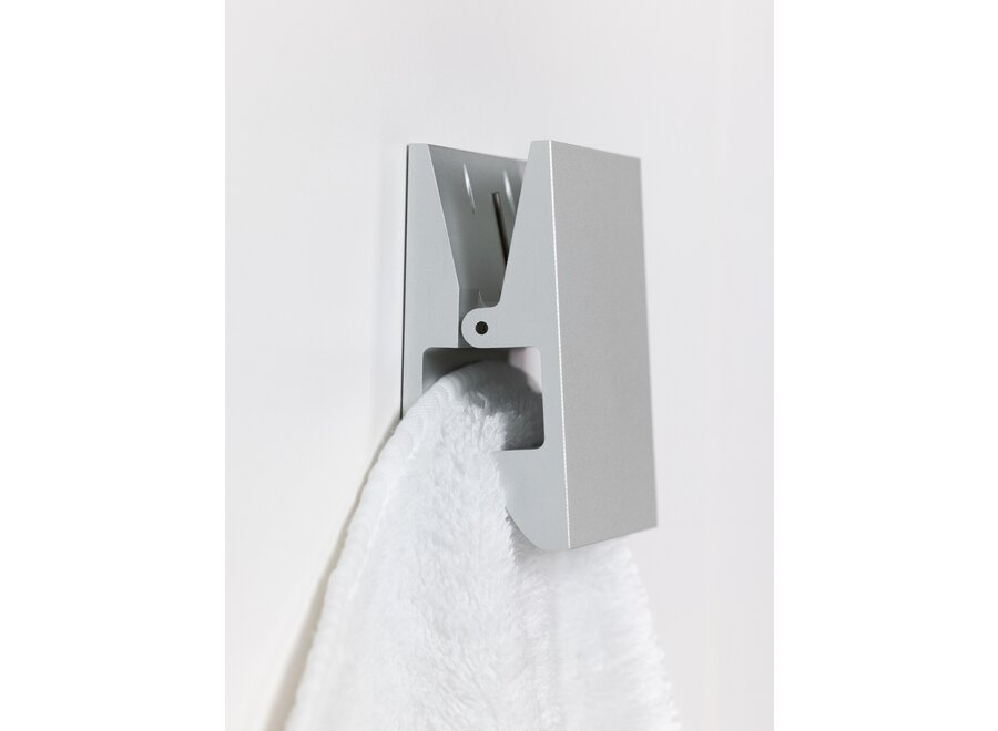 Crochet mural 'Pinch' - Square - L - Stainless steel matt