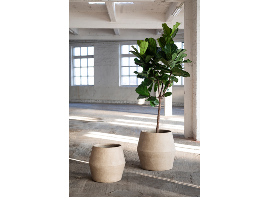 Marie Michielssen - Construct Planter 01 - S - Brown