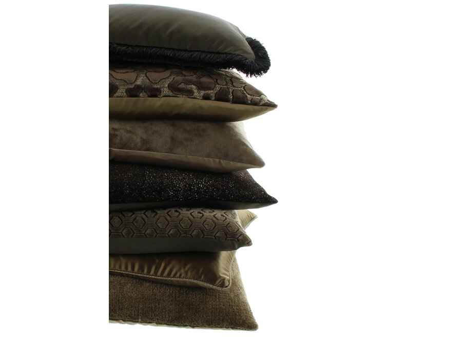 Dekoratives Kissen Espresso + Fringe black / taupe