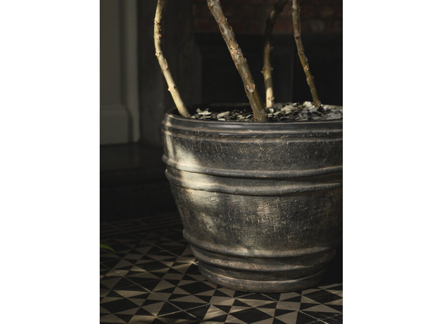 Kelly Wearstler - Mesa Planter 01 - L - Black