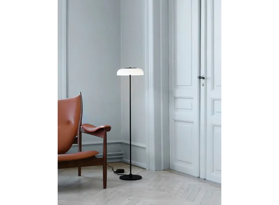Stehleuchte Blossi Floor – Black