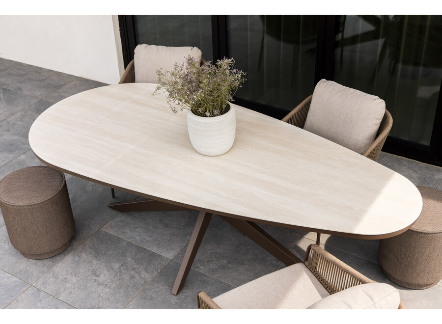 Dining table 'Tropea' - Bronze