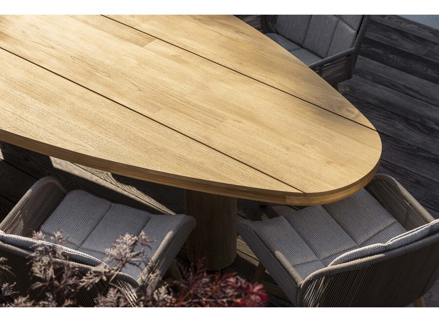 Dining table 'Bolzano' - Teardrop