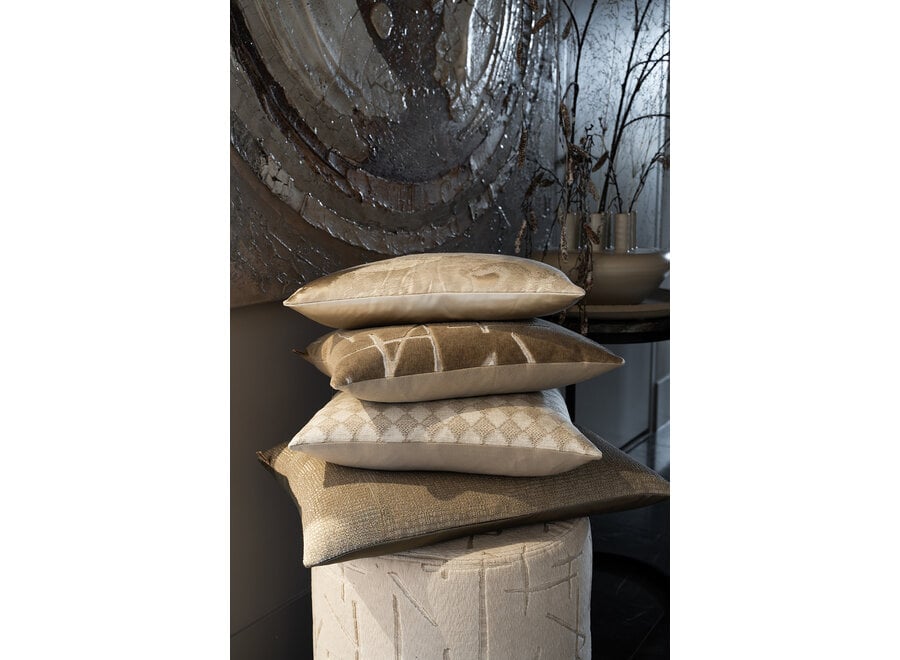 Decorative cushion Saartje Sand