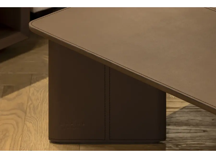 Coffee table 'Linea'