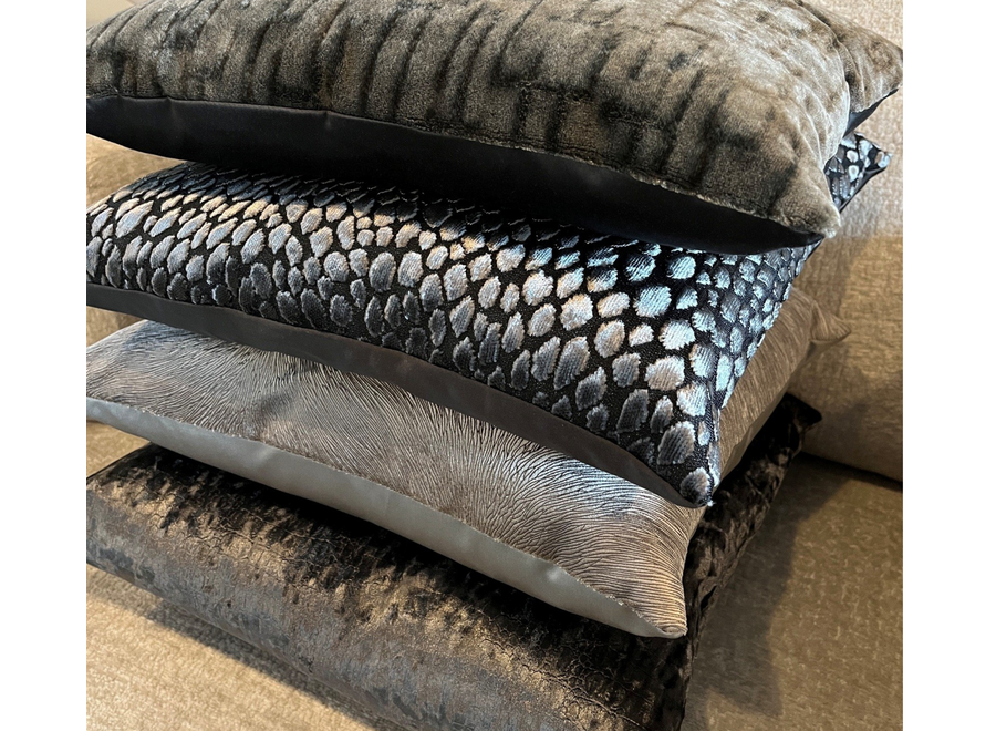 Cushion combination Brown/Dark Taupe: Perla, Speranza, Cronna & Cokki