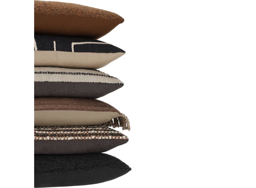 Decorative cushion Nomma Rust + Bullion Linen
