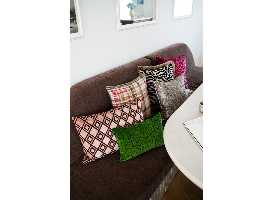 Decorative cushion Zebby Black / White + Fringe gold