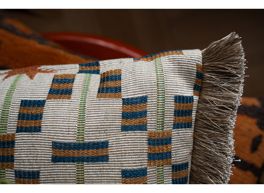 Decorative cushion Affua Exclusive Burned Orange + Fringe Gold