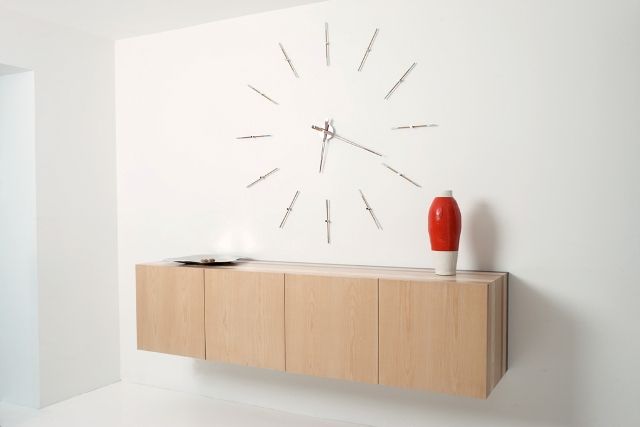 Wandklokken toegepast in het interieur