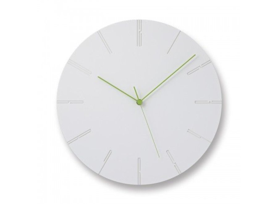 L'horloge moderne « Carved II » est disponible en blanc et en noir.