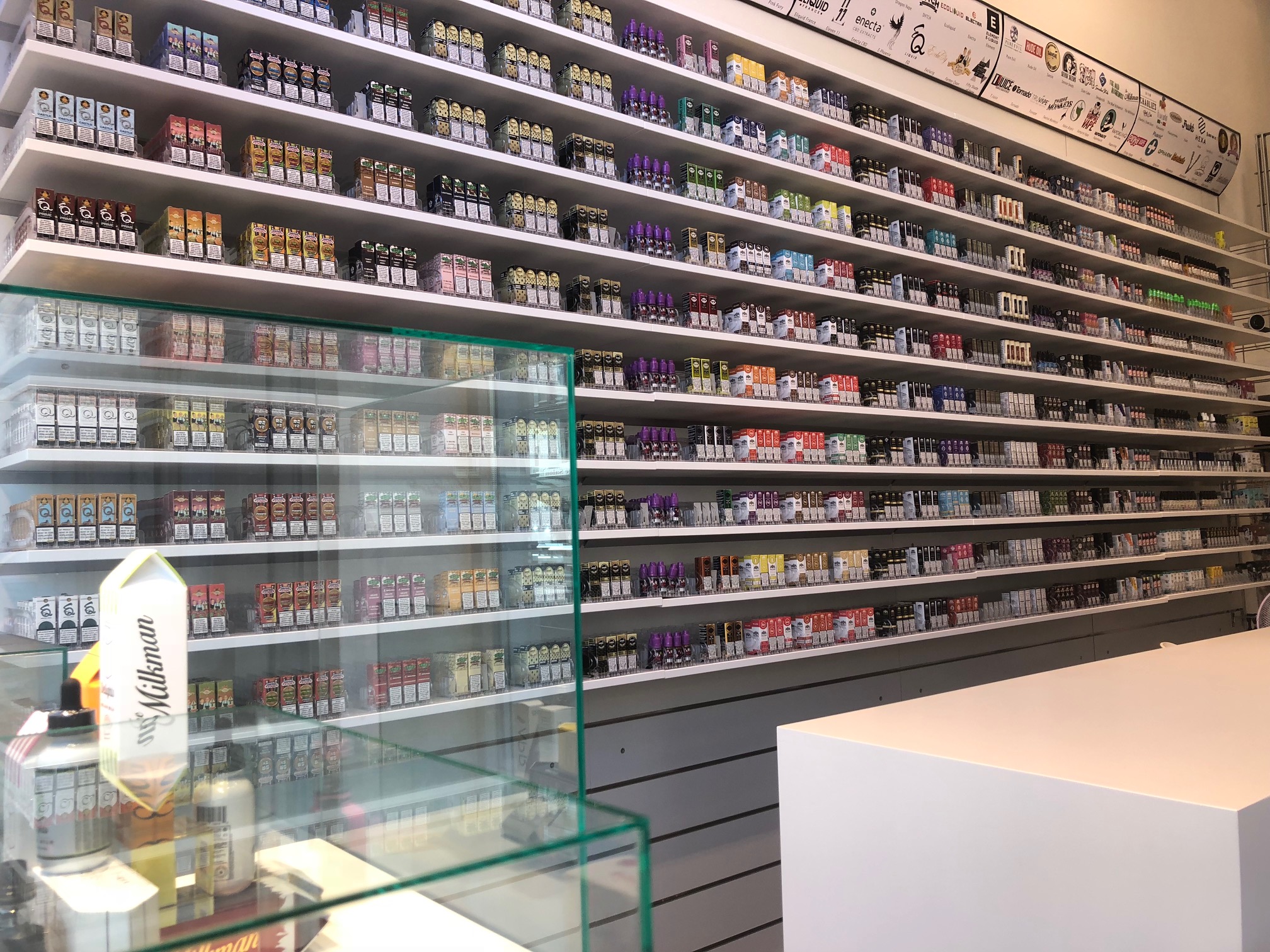 Mrjoy ecigarettes store Amsterdam MrJoy