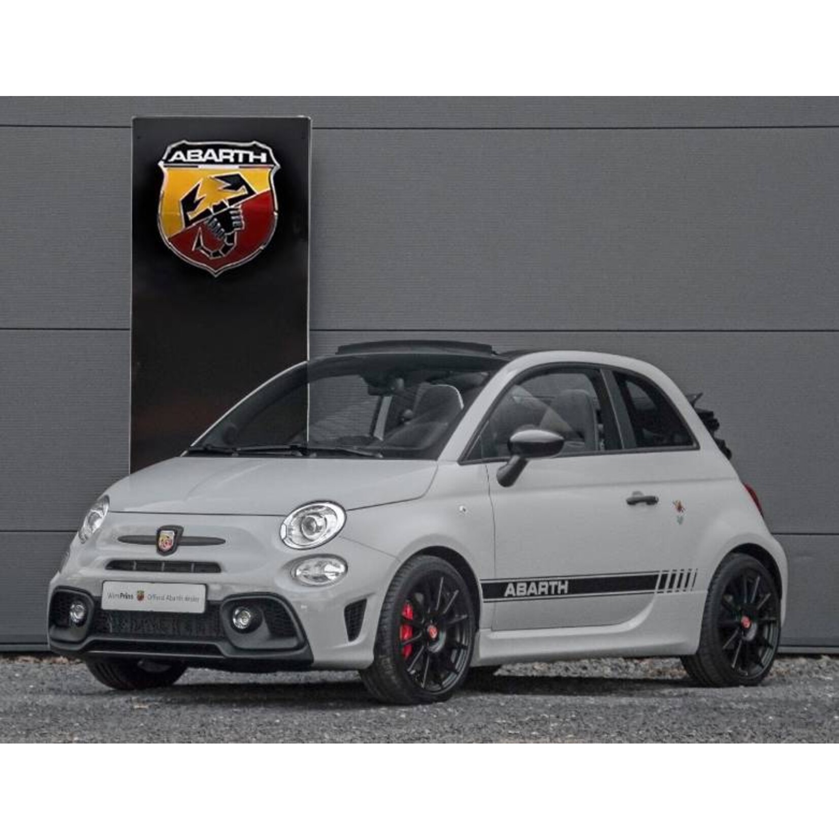 Set zwarte stickers voor de Abarth