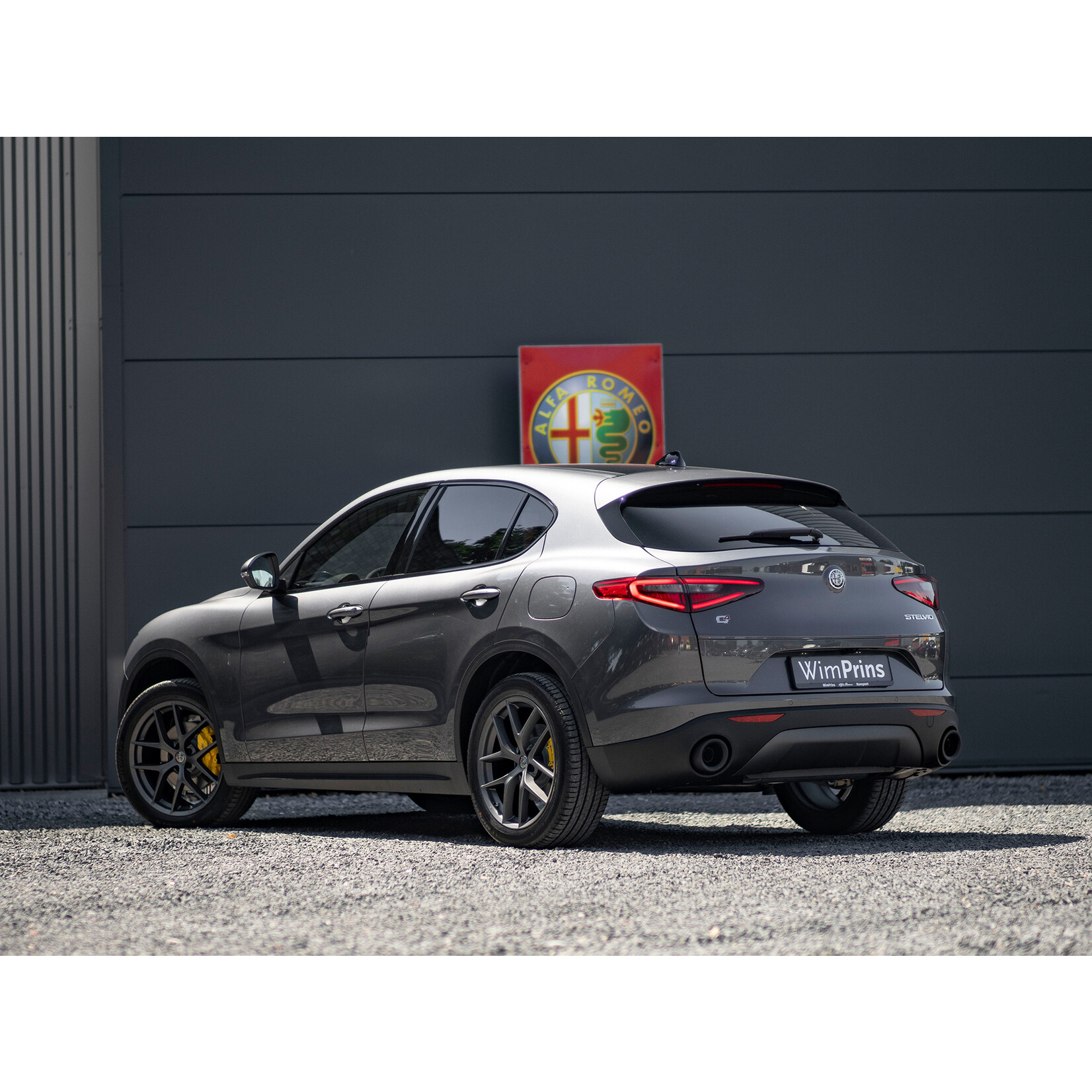 Set 20 inch  Alfa Romeo Stelvio performance wielen matt miron