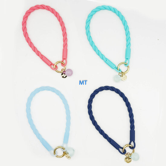 Waved silicone hanging ring with pendant