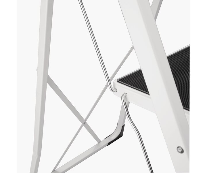 M&T Foldable step stool 3 steps