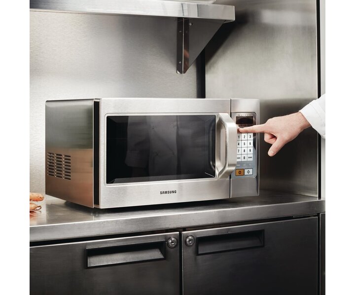 SAMSUNG  Micro-ondes 1100 W Manuel programmable