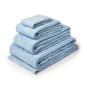 M & T  Bath towel 50 x 90 cm blue