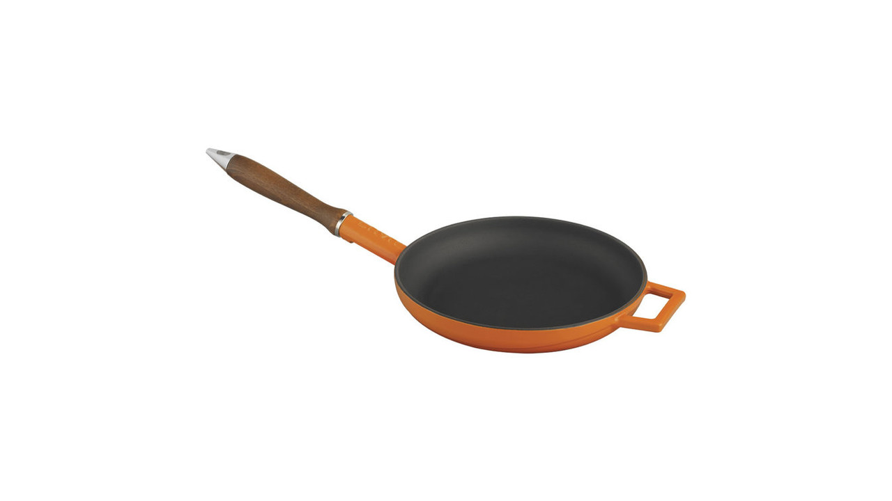Frying Pan 28 Cm Cast Iron With Wooden Handle M T International Hotel Restaurant Supplies Nv