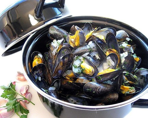 CASSEROLES à MOULES 