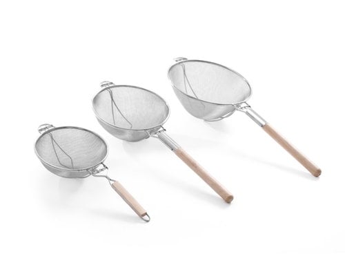 M & T   Sieve with double mesh tinned with wooden handle diameter 26 cm