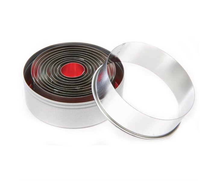 M&T Boite avec 11 découpoirs  ronds unis