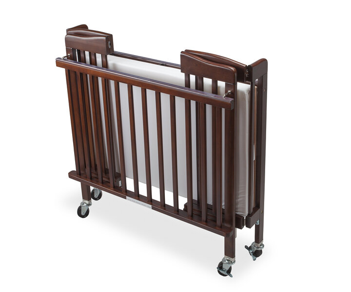 M&T Baby crib foldable mahogany wood