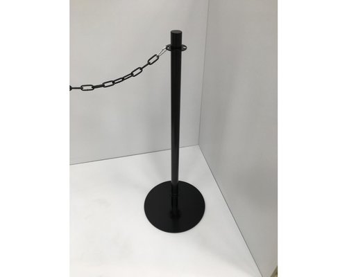 M&T Set of 2 barrier posts with a metal chain 1,5 m black