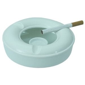 M & T  Windproof ashtray white melamine 12,5 cm