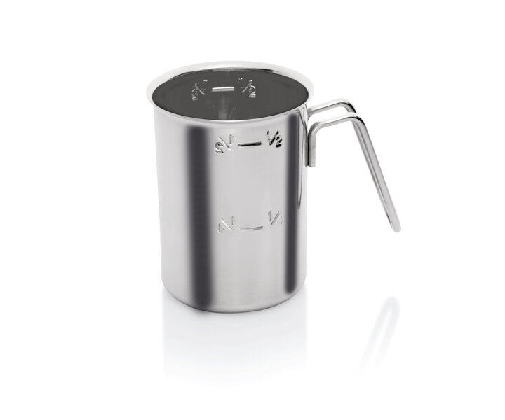 M&T Measuring jug 0,5 liter stainless steel 18/10, graduated  at 250 ml