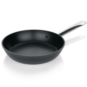 M & T  Frying pan Ø 24 cm cast aluminium with PTFE non - stick coating