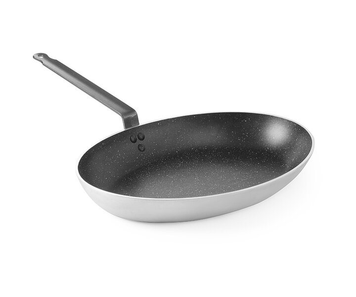 M&T Fish frying pan oval 40 x 28 x h 5,5 cm