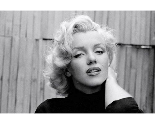 M & T  Verre à vin sur pied 21 cl " Marilyn "
