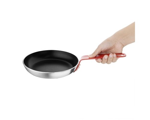 M & T  Frying pan Ø 24 cm non-stick with red handle