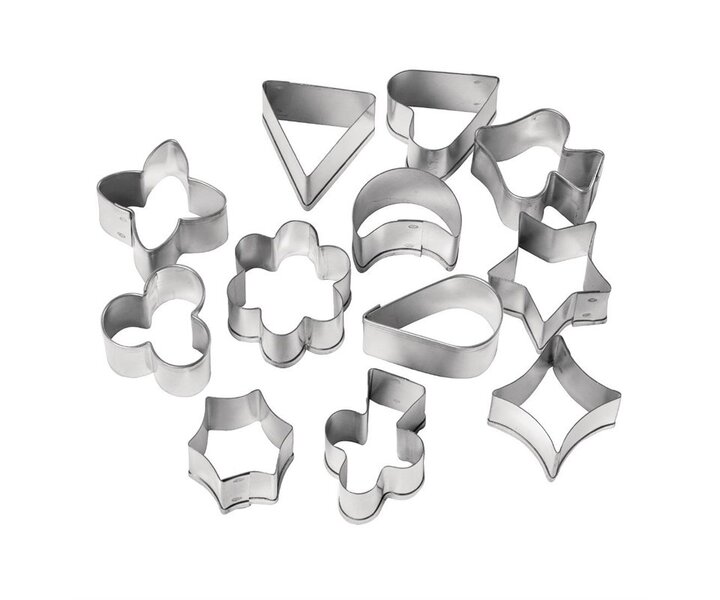 M&T Box with 12  pastry / aspic cutters figures 10 cm