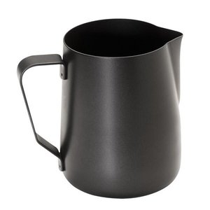 M & T  Jug  0,80 L   with non-stick PTFE coating