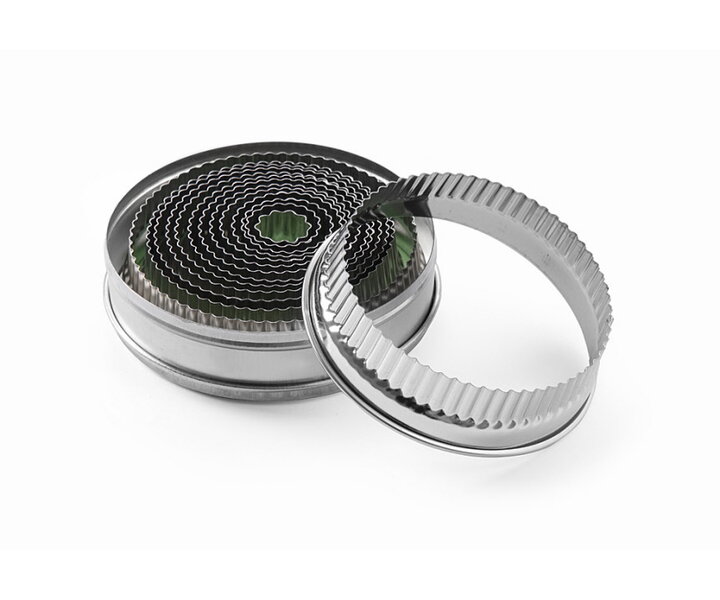 M&T Ensemble de 2 boîtes de découpoirs 1 boîte découpoirs cannelés et une boite découpoirs uni