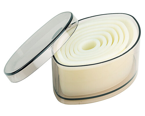 M&T Set with 7 plain oval pastry / aspic cutters