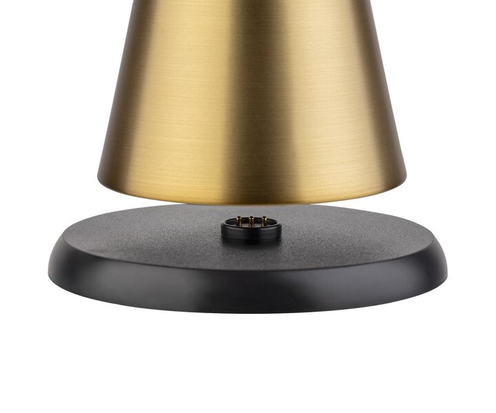 M&T Tafellamp oplaadbaar " Cone "  goudkleurig