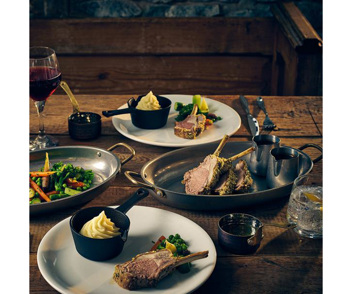 M&T Serving oval with 2 handles 30 x 21 cm vintage - stonewashed finish