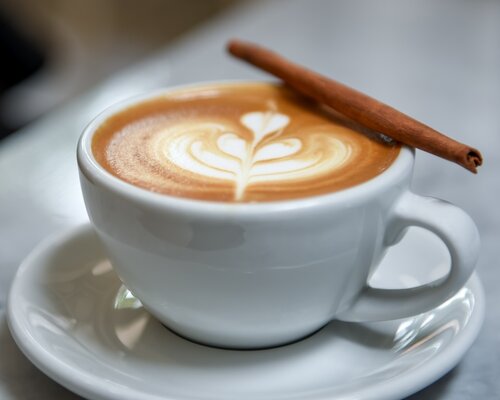 THEE & KOFFIE SERVEREN